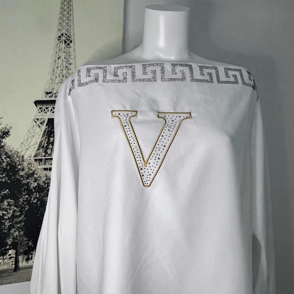 Chic White Off-Shoulder Blouse with Gold Accents - Picture 3 of 9